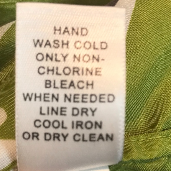 ❌SOLD❌ Banana Republic | 100% Silk Boho Tank Top - Picture 8 of 8